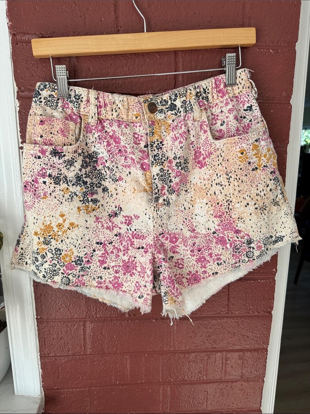 Pilcro Anthropologie Scrunchie Shorts High-Waist 100% Cotton Floral Jean Short S